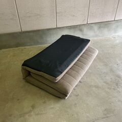 J7P2450 ソファ ベッド 折りたたみ ローソファ リクライニング コンパクト 収納 二人 掛け 一人暮し 家具 イス インテリア ブラウン 現状の画像