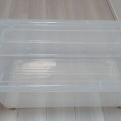 衣装ケースの画像