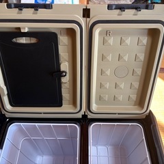 EENOURポータブル冷蔵冷凍庫55Lバッテリー2個付きの画像