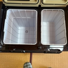 EENOURポータブル冷蔵冷凍庫55Lバッテリー2個付きの画像