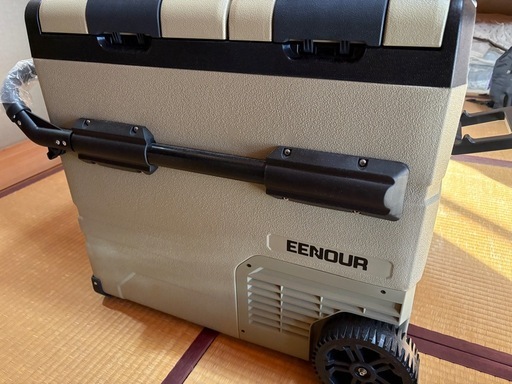 EENOURポータブル冷蔵冷凍庫55Lバッテリー2個付き