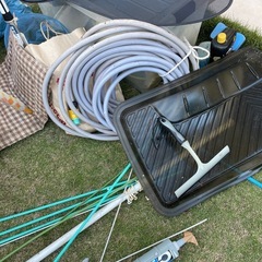 プール　浮き輪　バーベキューコンロ　テレビ台　　　ホース　　植木鉢 の画像