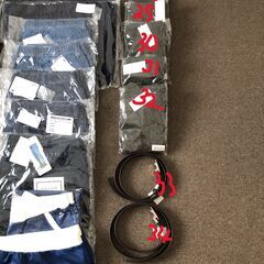 新品！メンズ大きいサイズのカジュアル衣料３４点まとめて売りますの画像