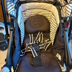 コンビ　ベビーカーの画像