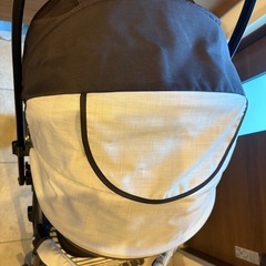 コンビ　ベビーカーの画像