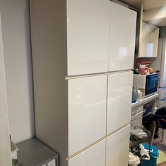 大型食器棚　キッチン収納の画像