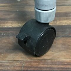 🔷🔶🔷ww4/11 OKAMURA オカムラ サイドフォールドテーブル 150cm 折りたたみ キャスター付 ミーティングテーブル 事務机 ★直接引取歓迎◎🔷🔶🔷の画像