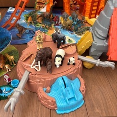 アニアセット⭐︎マウンテンアイランド⭐︎バトルキングダムの画像