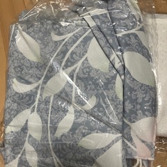 カーテン　青　一級遮光の画像