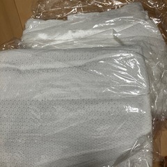 カーテン　青　一級遮光の画像