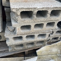 コンクリートブロック　いろいろ無料
の画像