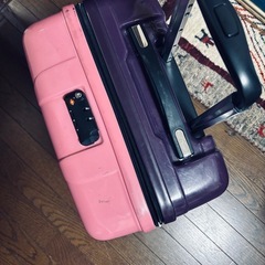 スーツケースの画像