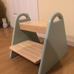 踏み台 子供 キッズステップ 木製 2段 おしゃれ 北欧 天然木 ナチュラル 子ども こども 幼児 キッズ ステップ ステップ台 ふみ台 足置き台 スツール 昇降 トイレ 手洗い 洗面所 キッチン 台所の画像