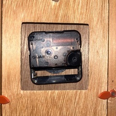 美しい時計　純銀と純金で富士山が描かれています。の画像