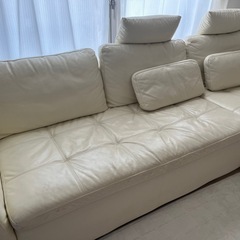 ホワイトレザーソファ　の画像