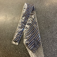M2511-359 CLUB LAMER ネクタイ ストライプ柄 ネイビー 未使用品の画像