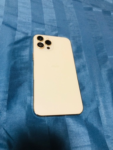 iPhone12ProMax ゴールド