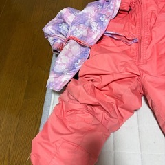 130センチ　女の子　スキーウェアの画像