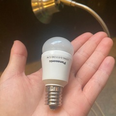 電気スタンド　　Panasonic電球付き　【条件あり】の画像