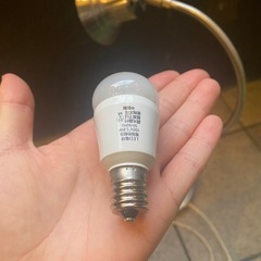 電気スタンド　　Panasonic電球付き　【条件あり】の画像