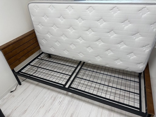 シングルベッド