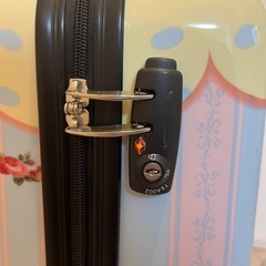 キャリーケースの画像