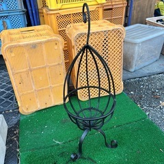 アイアン花台　花台　高さ70幅23 鉢深さ12センチ 鉢周囲20センチの画像