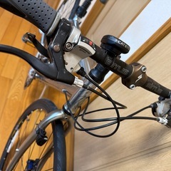 クロスバイク スペシャライズドの画像