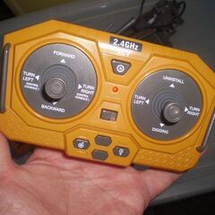 YIGONG 重機　ラジコン　ショベルカー　ジャンク品の画像