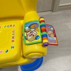 バイリンガルチェア　フィッシャーの画像