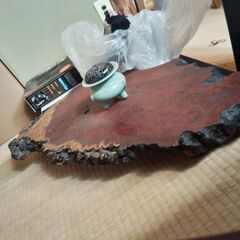 切り株の机 大小セットの画像