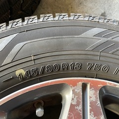 4本セット 日本製スタッドレス 軽自動車全般 2021年製 冬タイヤの画像