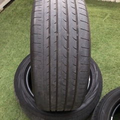 タイヤ　4本　235 50 18 レグノ　ブルーアースの画像