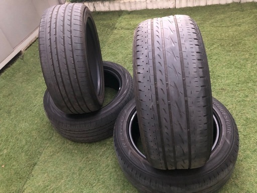 タイヤ　4本　235 50 18 レグノ　ブルーアース