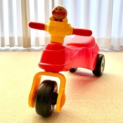 【特価】定価23,000円超 アンパンマン わんぱくライダー トーマス リアルビークル ダイソン掃除機おもちゃ
 の画像