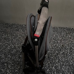 コンビ、ベビーカーの画像