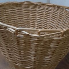 柳製バスケット(大)の画像