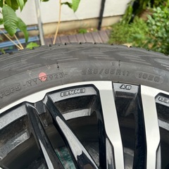 ヨコハマスタッドレスタイヤ&ホイル
の画像