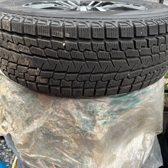 ヨコハマスタッドレスタイヤ&ホイル
の画像