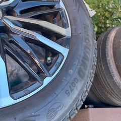 ヨコハマスタッドレスタイヤ&ホイル
の画像