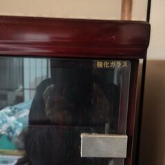 昭和時代のレトロオーディオ棚の画像