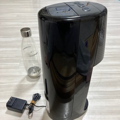 いつでも炭酸水が飲めます！ソーダストリーム➕空のガスシリンダー
2本の画像