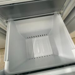 【ジャングルジャングル滋賀草津店】ジモティ来店特価‼ 冷蔵庫 YAMADA YRZ-F15J 2023 J-251171の画像