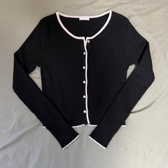 GU  レディース トップス 2点
まとめ売りの画像