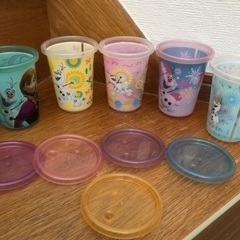 クリスマスパーティーにも。アナ雪ディズニーパーティーコップ6セットの画像