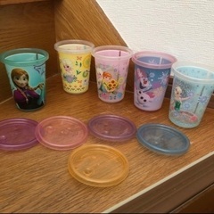 クリスマスパーティーにも。アナ雪ディズニーパーティーコップ6セットの画像