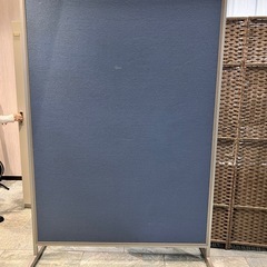 オフィス用パーテーション(積み込み手伝います)
の画像