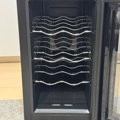 アイリスオーヤマ　ワインセラーの画像