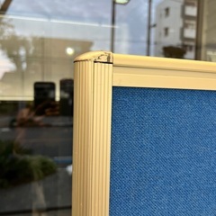 オフィス用パーテーション(積み込み手伝います)の画像
