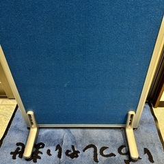 オフィス用パーテーション(積み込み手伝います)の画像